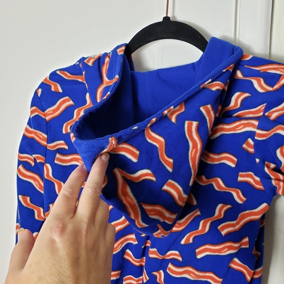The Children's Place Bacon Onsie Hooded Pajamas - Picture 7 of 7